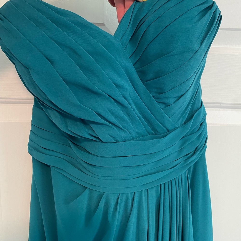 Blue strapless dress